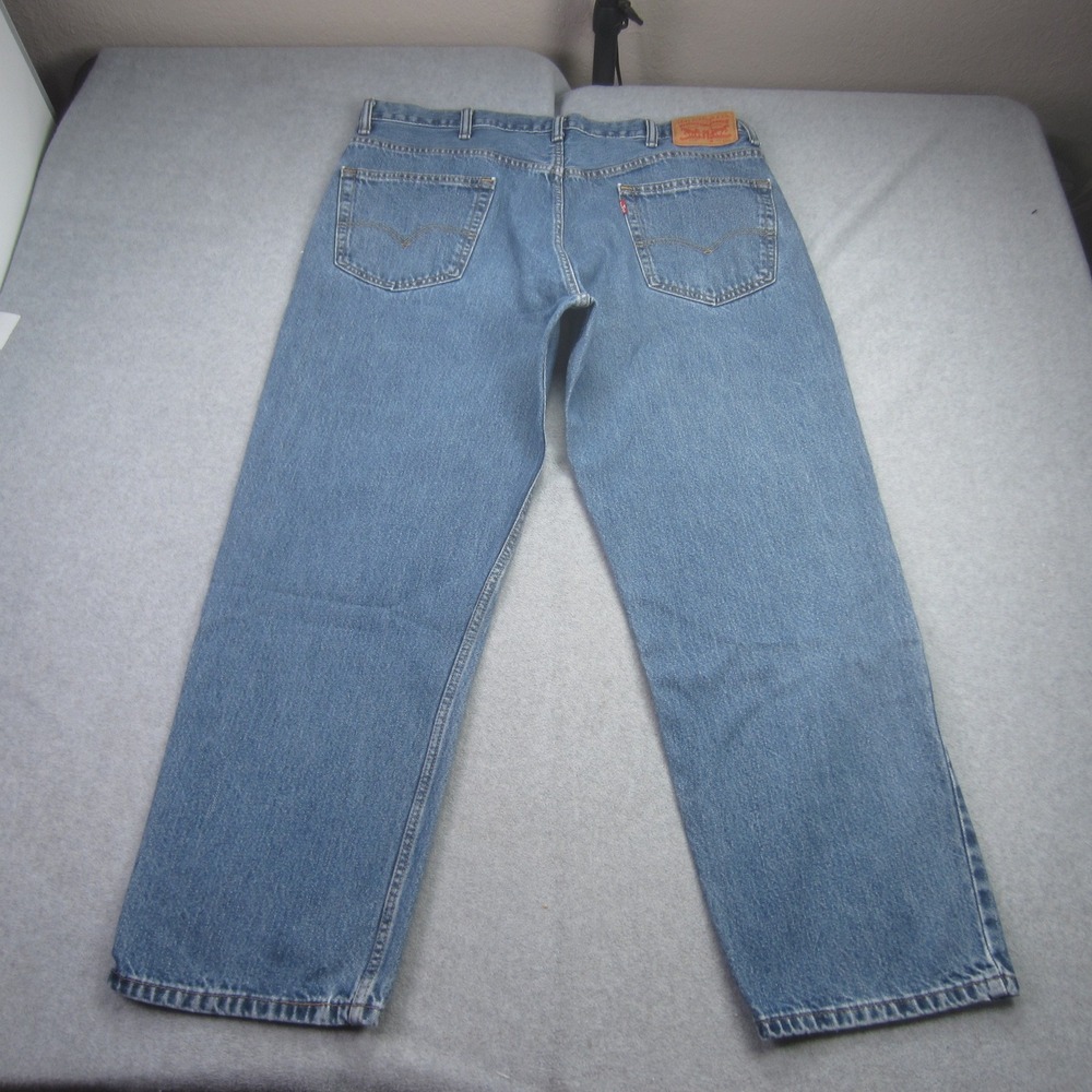 Levis 550 Jeans‎ Mens 40x30 Blue  Relaxed Fit Straight Denim - Picture 4 of 16